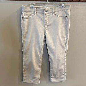 SOHO legging cropped zip button closure neutral cream color zip button closure 8